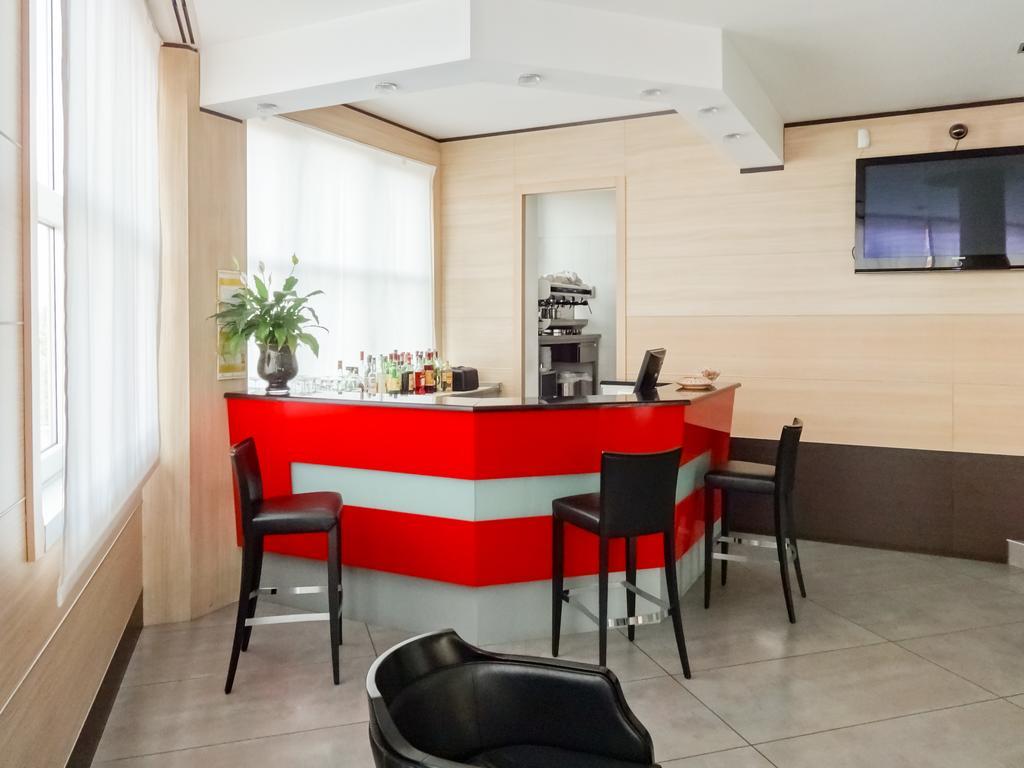 Hotel Mito Ossona Екстериор снимка