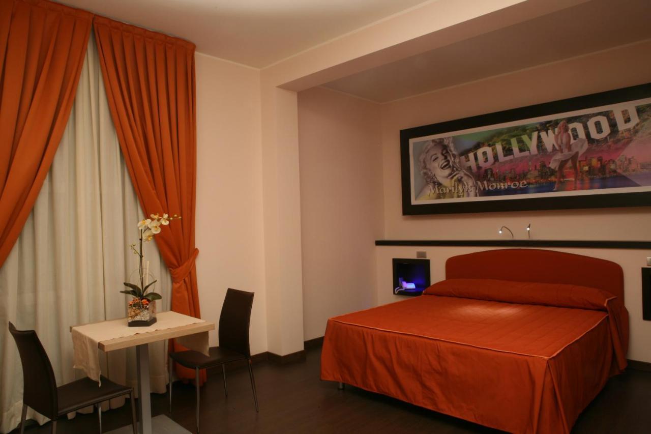 Hotel Mito Ossona Екстериор снимка