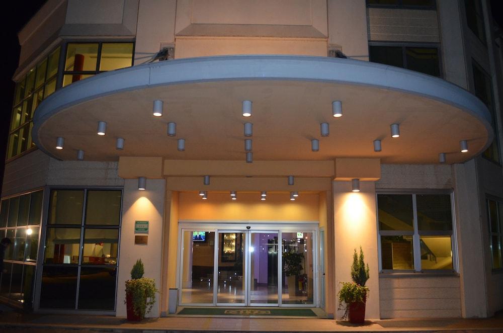 Hotel Mito Ossona Екстериор снимка